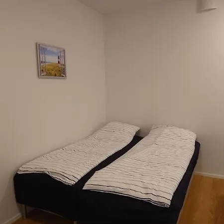 New Ac Center. דירה *